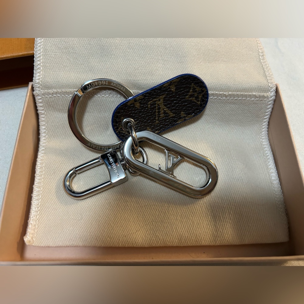 Authentic Louis Vuitton Limited Edition Porte Cles keychain for men. New.
